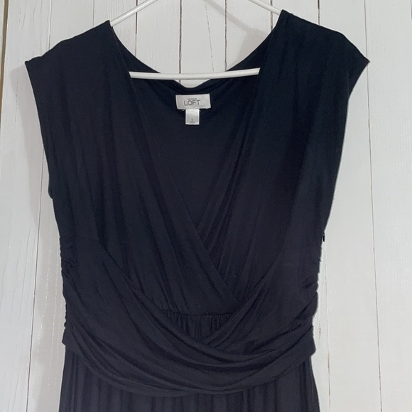 ANN TAYLOR Loft Classic LBD faux wrap sz S - Picture 5 of 8